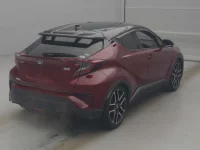 Toyota C-HR лот № 70273 оценка RA  с аукциона в Японии 1