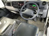 Mitsubishi CANTER лот № 3016 оценка R  с аукциона в Японии 2