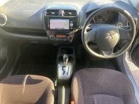 Mitsubishi MIRAGE лот № 10085 оценка 3.5  с аукциона в Японии 3
