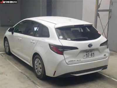 Toyota COROLLA TOURING  с аукциона в Японии