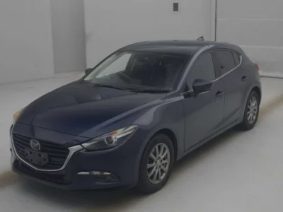 Mazda AXELA  с аукциона в Японии