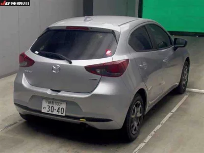 Mazda MAZDA2