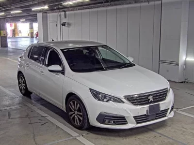 Peugeot 308  с аукциона в Японии