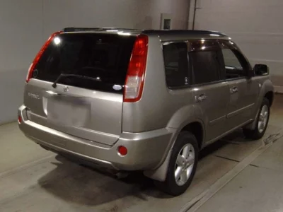 Nissan X-TRAIL  с аукциона в Японии