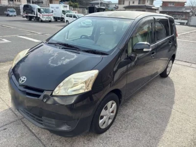 Toyota PASSO SETTE