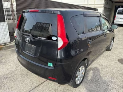 Toyota PASSO SETTE