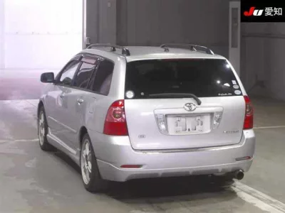 Toyota COROLLA FIELDER  с аукциона в Японии