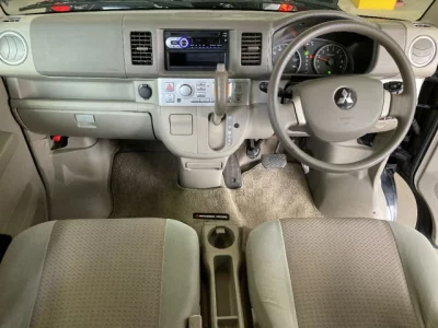 Mitsubishi TOWNBOX  с аукциона в Японии