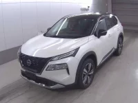 Nissan X-TRAIL лот № 1015 оценка 5  с аукциона в Японии 2