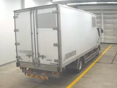 Mitsubishi FUSO FIGHTER