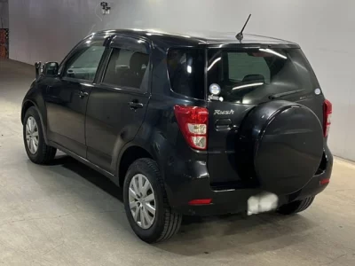 Toyota RUSH  с аукциона в Японии