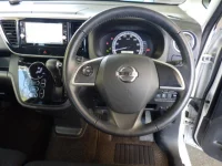 Nissan DAYZ ROOX лот № 3001 оценка 4  с аукциона в Японии 4