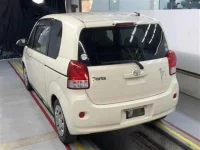 Toyota PORTE лот № 3035 оценка 3.5  с аукциона в Японии 1