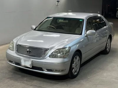 Toyota CELSIOR  с аукциона в Японии