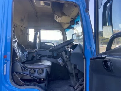 Mitsubishi FUSO TRUCK  с аукциона в Японии