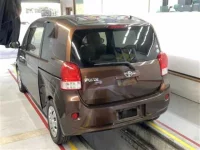 Toyota PORTE лот № 3036 оценка R  с аукциона в Японии 1