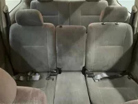 Toyota NOAH лот № 3040 оценка R  с аукциона в Японии 3