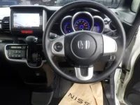 Honda N BOX лот № 3007 оценка 4  с аукциона в Японии 4
