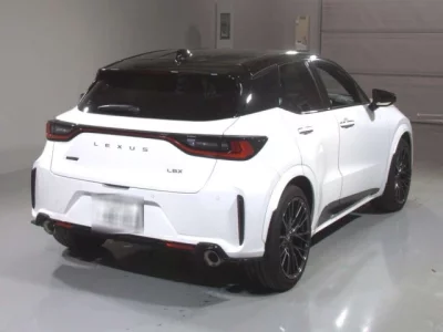 Lexus LBX