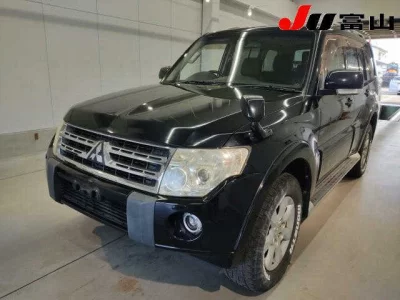 Mitsubishi PAJERO  с аукциона в Японии