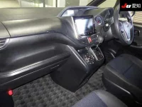 Toyota NOAH лот № 3075 оценка 4.5  с аукциона в Японии 2
