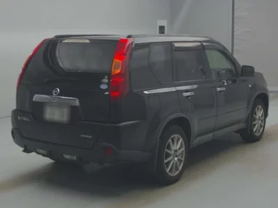 Nissan X-TRAIL  с аукциона в Японии