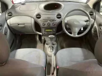 Toyota VITZ лот № 3046 оценка R  с аукциона в Японии 2