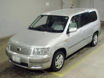 Toyota SUCCEED  с аукциона в Японии