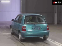 Nissan MARCH лот № 30107 оценка 3  с аукциона в Японии 1