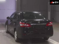 Nissan SYLPHY лот № 30112 оценка 3.5  с аукциона в Японии 1