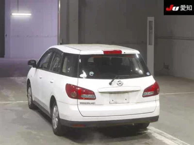 Nissan WINGROAD  с аукциона в Японии