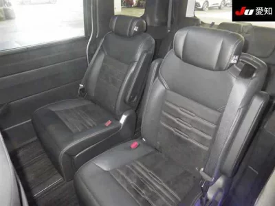 Honda STEP WAGON  с аукциона в Японии