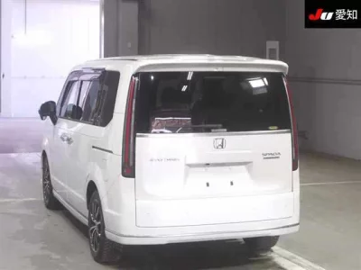 Honda STEP WAGON  с аукциона в Японии