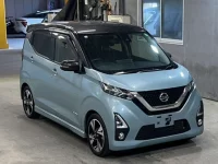 Nissan DAYZ лот № 155 оценка 3.5  с аукциона в Японии 3