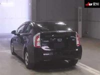 Toyota PRIUS лот № 3097 оценка 3.5  с аукциона в Японии 1