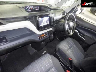 Mitsubishi DELICA D2  с аукциона в Японии