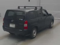 Toyota SUCCEED лот № 76032 оценка 3.5  с аукциона в Японии 1