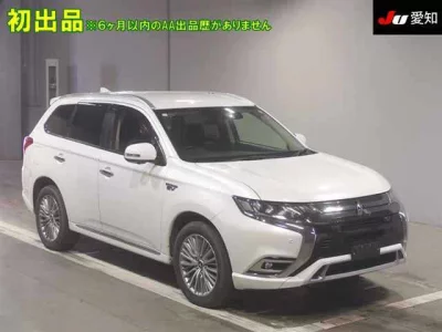 Mitsubishi OUTLANDER PHEV  с аукциона в Японии