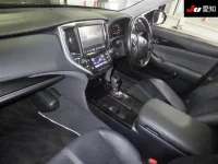 Toyota CROWN лот № 4025 оценка 5  с аукциона в Японии 2