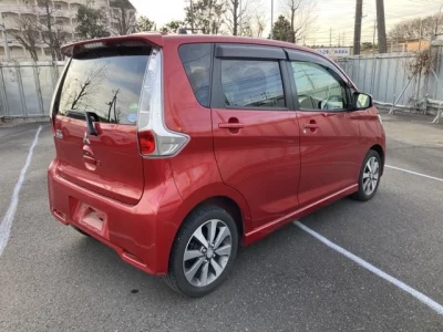 Mitsubishi EK CUSTOM