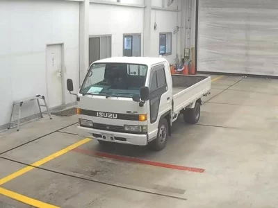 Isuzu ELF  с аукциона в Японии