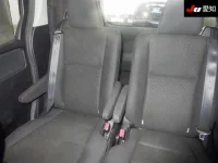 Toyota VOXY лот № 30156 оценка R  с аукциона в Японии 3