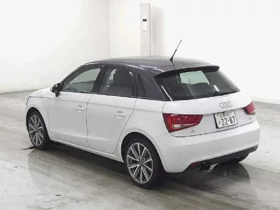 Audi A1  с аукциона в Японии
