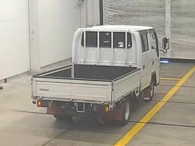 Mazda TITAN  с аукциона в Японии