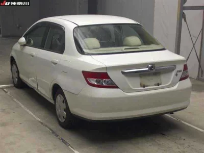 Honda FIT  с аукциона в Японии