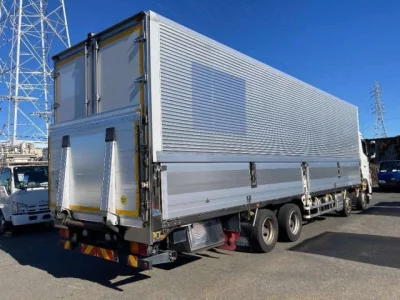 Hino PROFIA  с аукциона в Японии