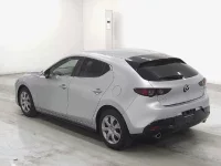 Mazda MAZDA3 лот № 2002 оценка 3.5  с аукциона в Японии 1