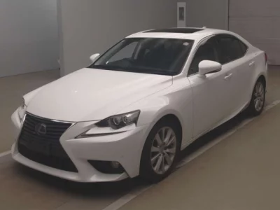 Lexus IS  с аукциона в Японии