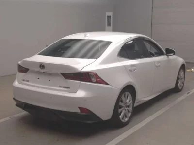 Lexus IS  с аукциона в Японии