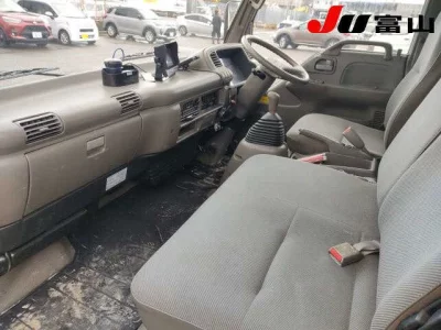 Isuzu ELF  с аукциона в Японии